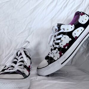 Converse x Hello Kitty Black Red & White sz 8 Canvas All Star Sneakers EUC